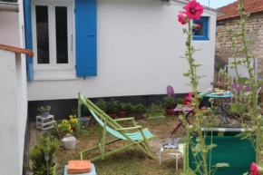 Au cœur d’un jardin ensoleillé